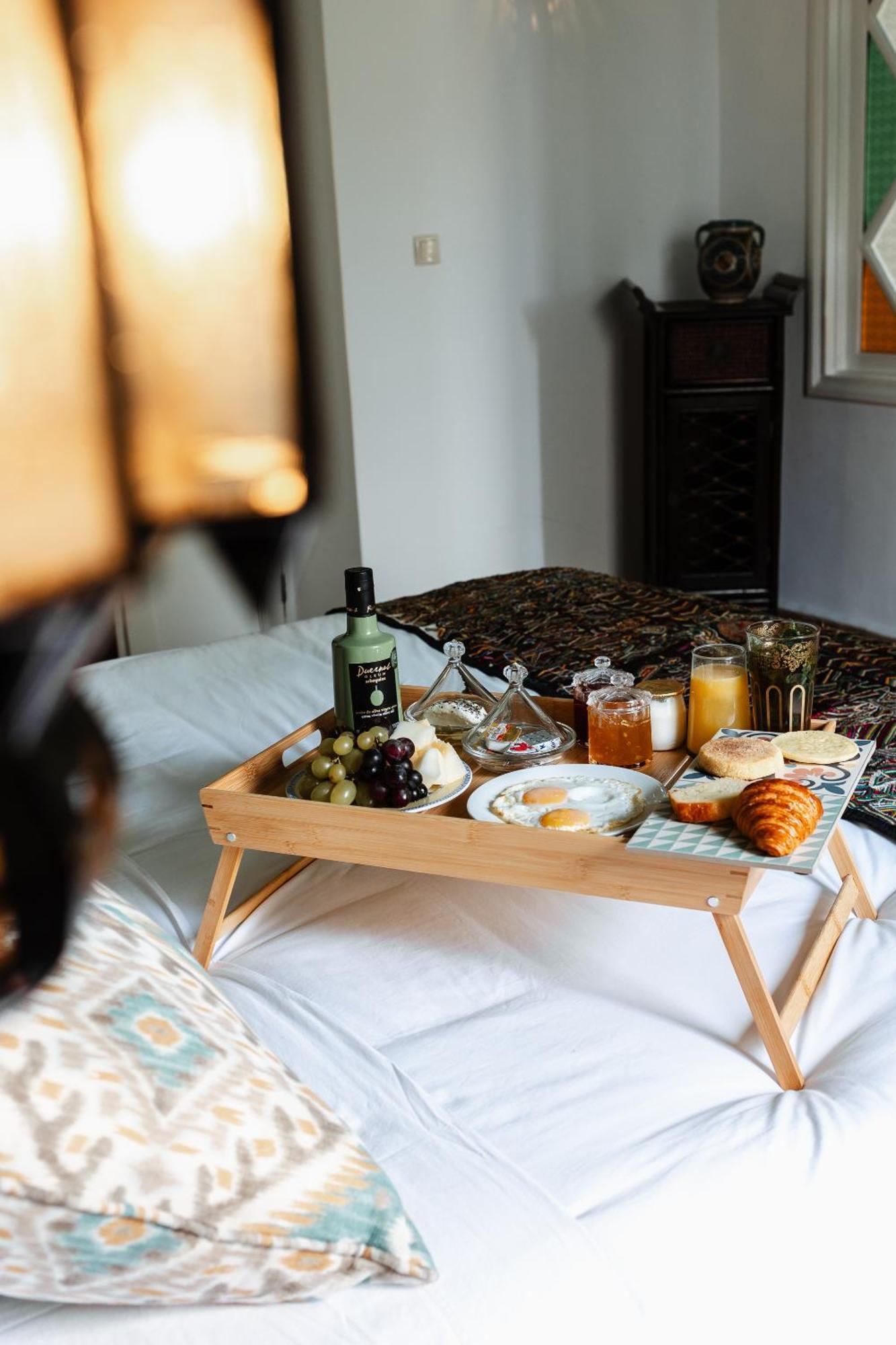 Lalla Soulika Tangier Bagian luar foto